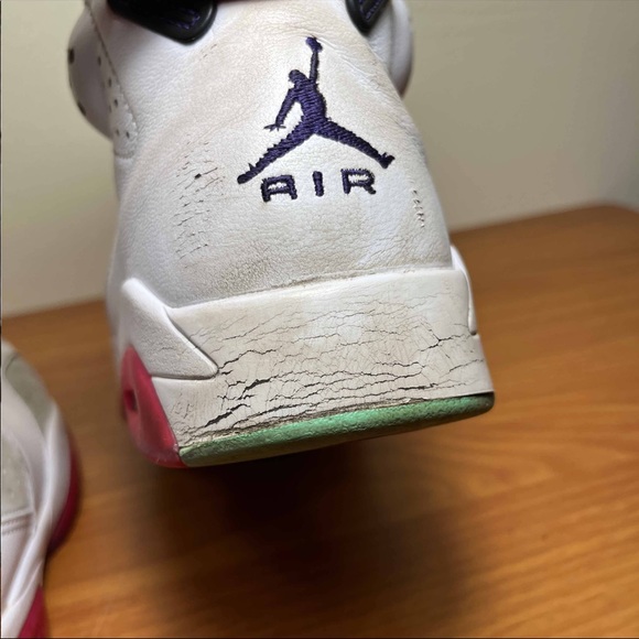 Jordan 6 Hare - Picture 9 of 9